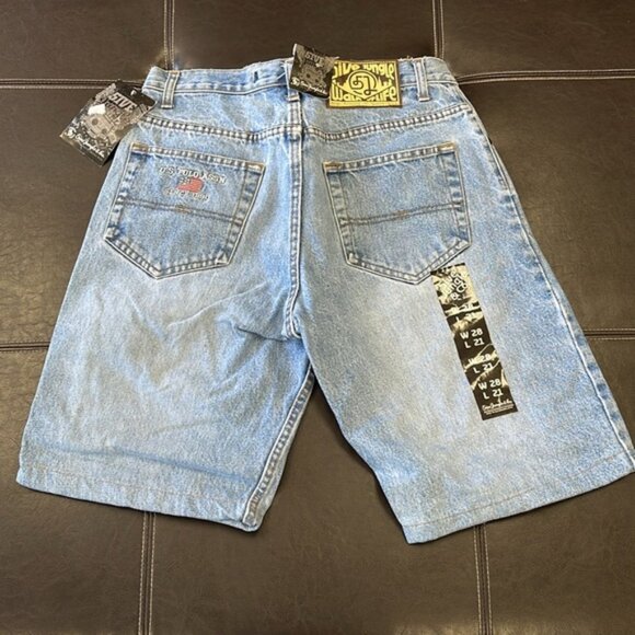 5ive Jungle & Co Women's Jean Shorts (6) - Picture 5 of 9